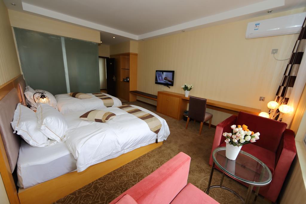 Panshan Tingquan Tuwo Holiday Resort Leshan Rum bild